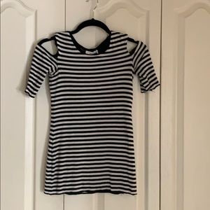 Women’s stripped top